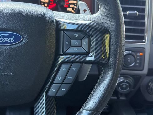 Used 2018 Ford F150 Raptor w/ Equipment Group 802A Luxury AWD/4WD image 16