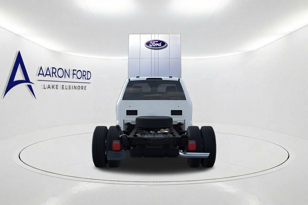 New 2026 Ford F350 XL w/ XL Chrome Package RWD image 5