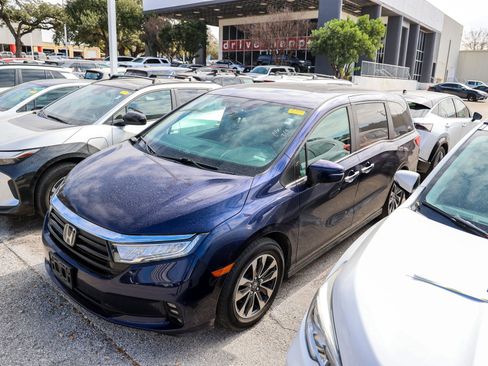 Used 2022 Honda Odyssey EX-L image 3