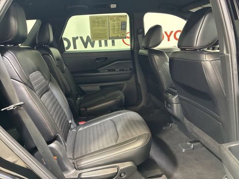 Used 2023 Nissan Pathfinder Rock Creek AWD/4WD image 15