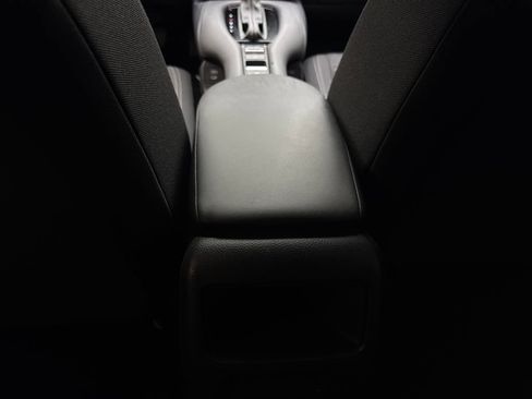 Used 2025 Honda HR-V LX image 65