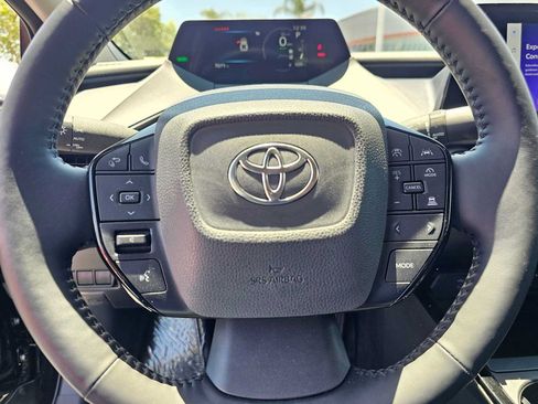 Certified 2026 Toyota Prius XLE FWD image 22