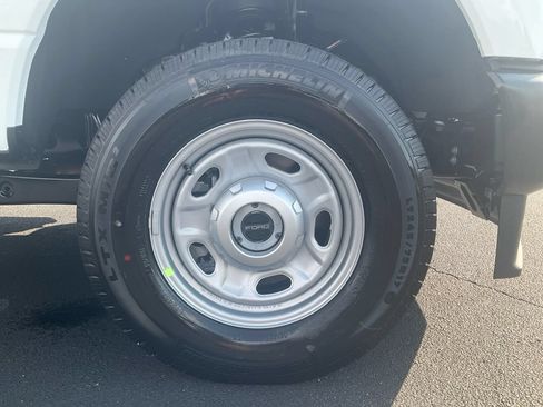 New 2026 Ford F250 XL AWD/4WD image 10