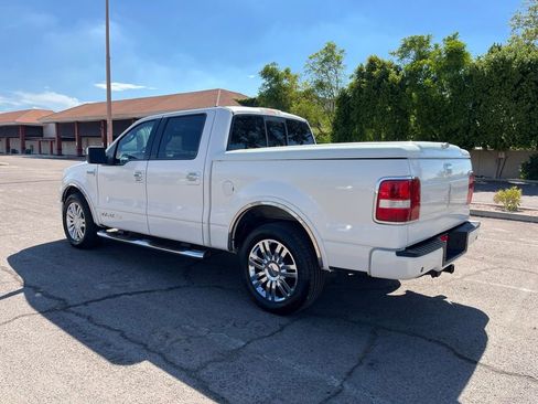 Used 2008 Lincoln Mark LT 2WD image 6