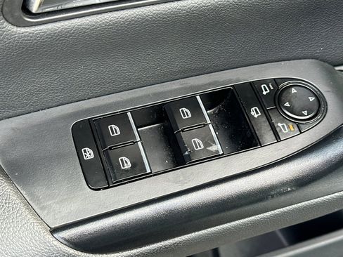 Used 2025 MAZDA CX-50 AWD 2.5 S w/ Premium Plus Pkg image 13