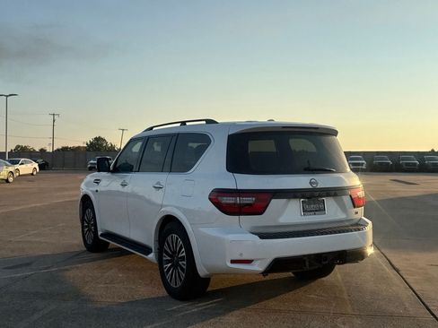 Used 2021 Nissan Armada SL w/ Midnight Edition Package RWD image 18