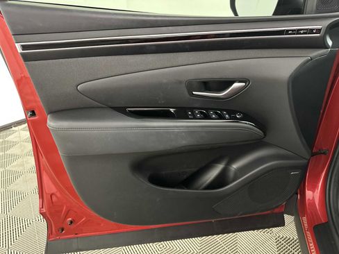 Used 2023 Hyundai Tucson Limited image 16