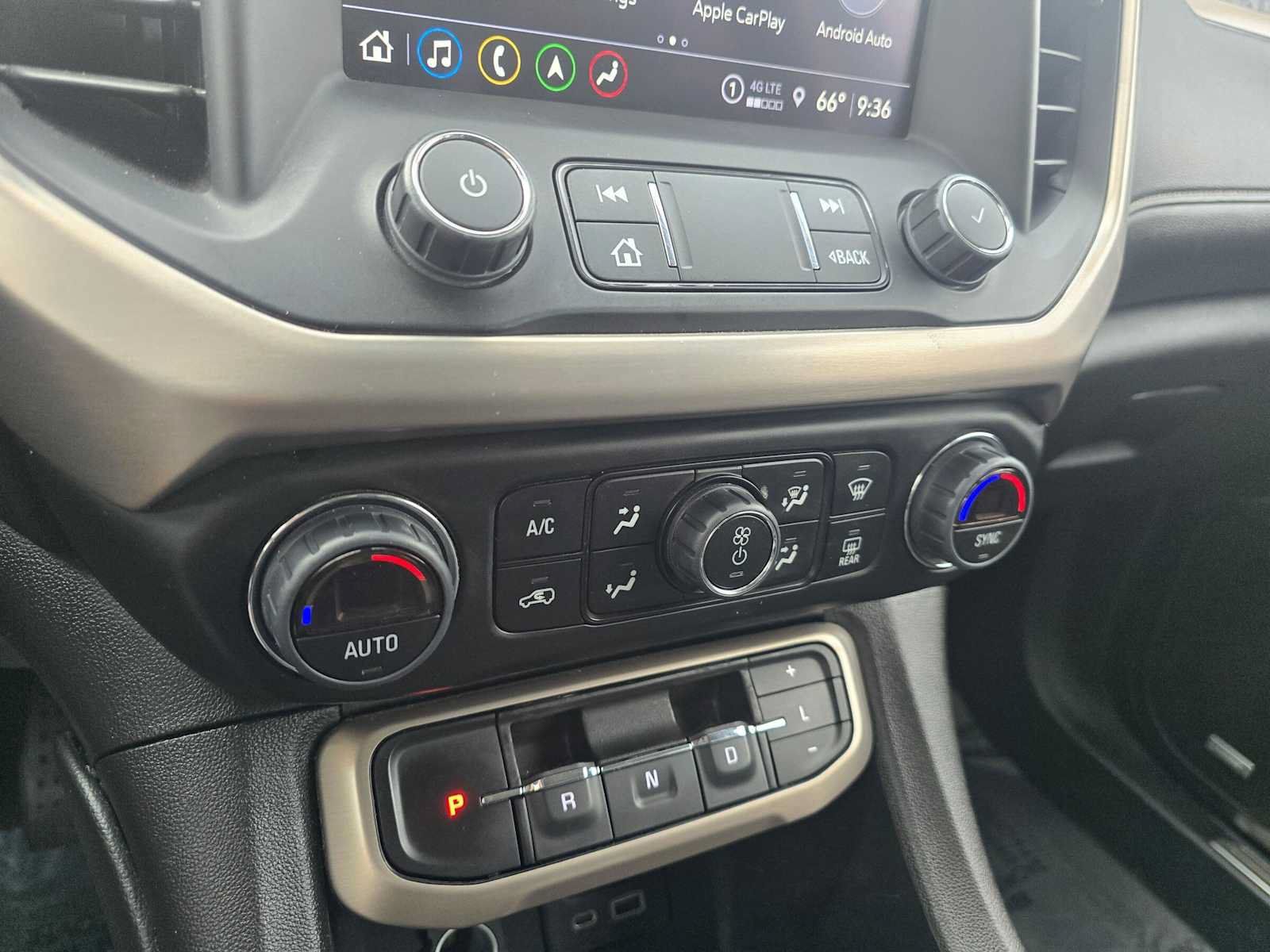 Used 2023 GMC Acadia Denali FWD image 30