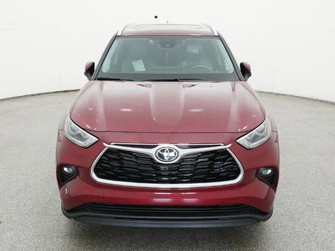 New 2026 Toyota Highlander Limited image 15