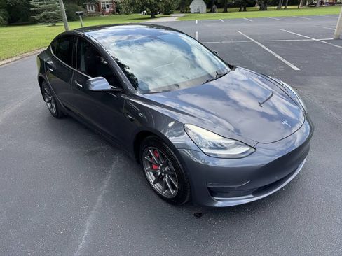 Used 2019 Tesla Model 3 Standard Range Plus RWD image 4