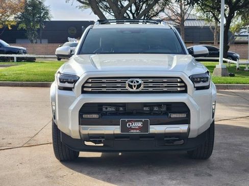 Used 2025 Toyota 4Runner Limited image 10