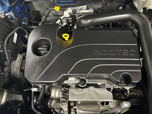 Certified 2024 Chevrolet Equinox LT AWD/4WD image 10