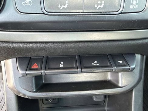 Used 2021 Chevrolet Colorado LT w/ LT Convenience Package RWD image 26