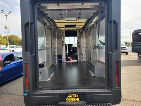 New 2025 Chevrolet Brightdrop 600 w/ Battery Pack, Max Range image 11