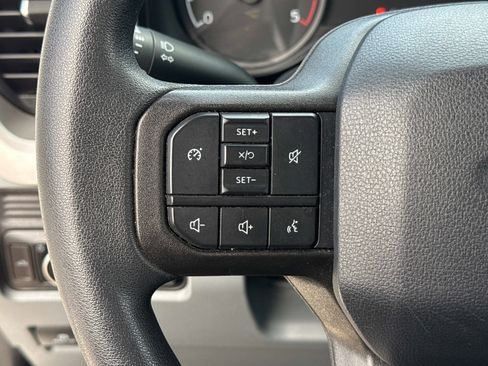 Used 2025 Ford F250 XLT image 30