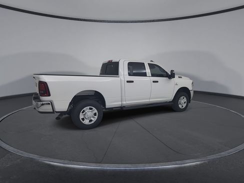 New 2026 RAM 2500 Tradesman AWD/4WD image 16