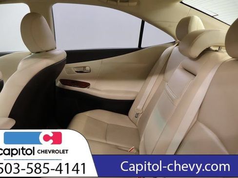 Used 2010 Lexus HS 250h w/ Preferred Accessory Package FWD image 30