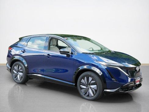 Certified 2024 Nissan Ariya AWD image 2