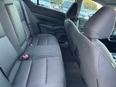 Used 2024 Nissan Altima 2.5 S image 12