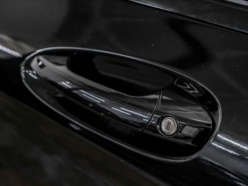 Used 2015 Mercedes-Benz GLA 45 AMG GLA 45 AMG 4MATIC Sport Utilit image 40