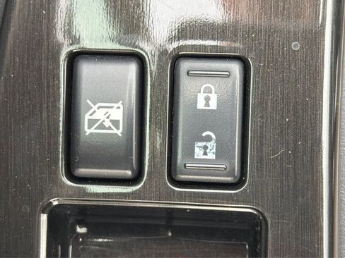 Used 2017 INFINITI QX50 AWD image 37