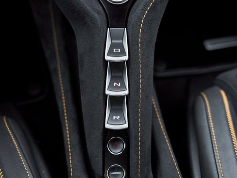 Used 2018 McLaren 720S Performance image 63