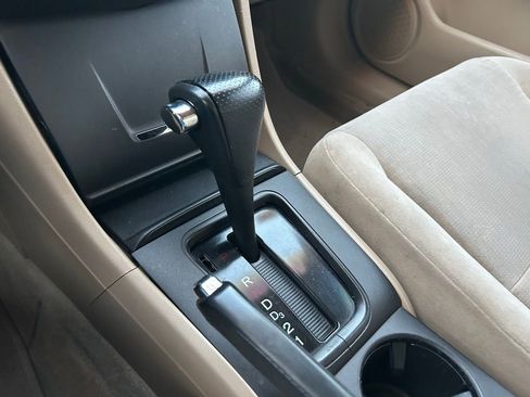 Used 2003 Honda Accord LX image 24