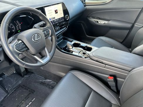 Certified 2025 Lexus NX 350h AWD w/ Accessory Package (2T) image 11
