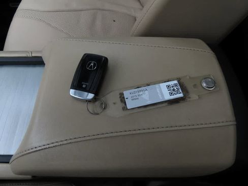 Used 2019 Acura RDX AWD w/ Technology Package image 27