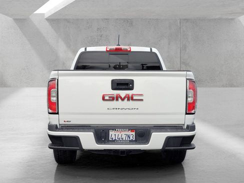 Used 2022 GMC Canyon Elevation w/ Trailering Package image 5