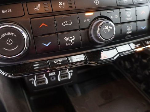 Used 2023 Dodge Durango R/T w/ Hemi Orange Plus Package AWD/4WD image 56