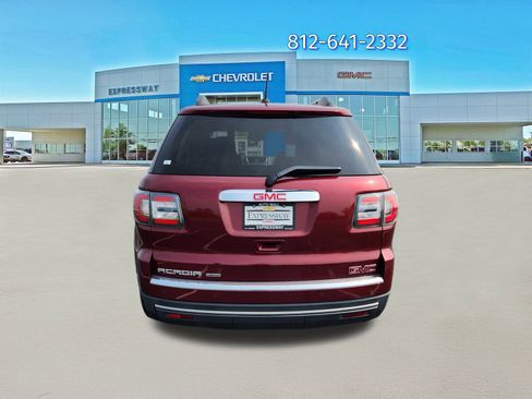 Used 2017 GMC Acadia Limited SLT image 6