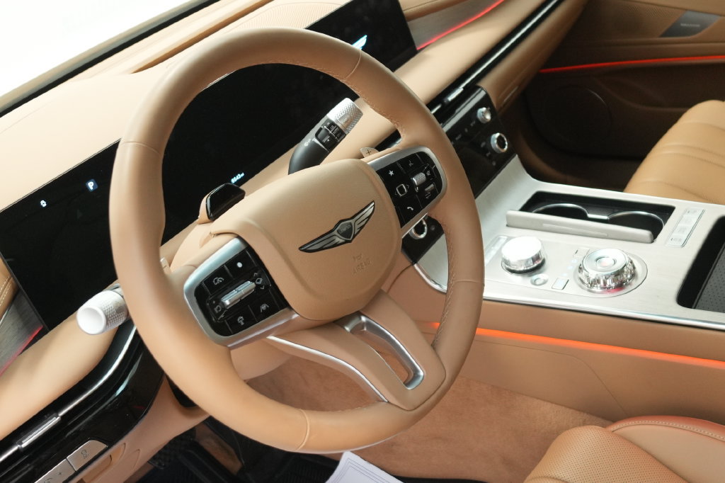 Used 2025 Genesis G80 2.5T Advanced AWD/4WD image 15