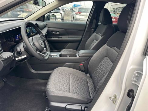 New 2026 Nissan Kicks SV AWD/4WD image 20