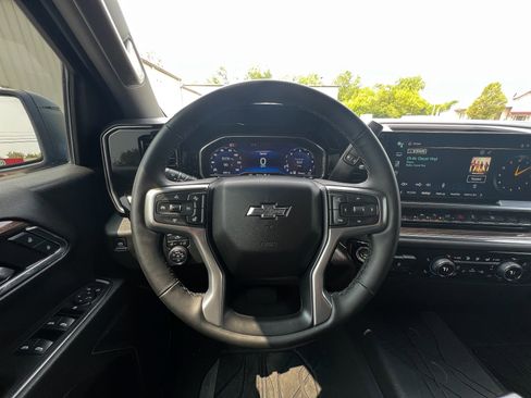 Used 2024 Chevrolet Silverado 1500 RST w/ LPO, Dark Essentials Package image 10