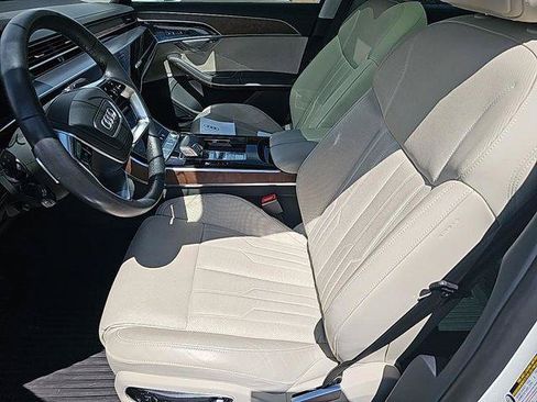 Used 2023 Audi A8 L 3.0T w/ Luxury Package AWD/4WD image 2