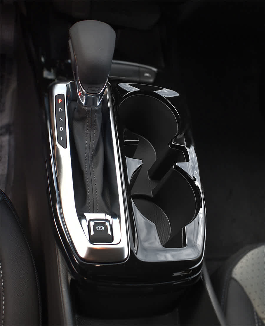 New 2026 Chevrolet Trax LT w/ Sunroof Package FWD image 20