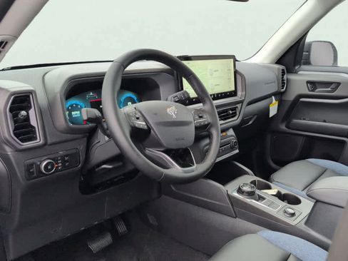 New 2025 Ford Bronco Sport Outer Banks w/ Outer Banks Tech Package+ image 7