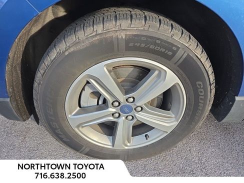 Used 2022 Ford Edge SEL w/ Convenience Package image 13