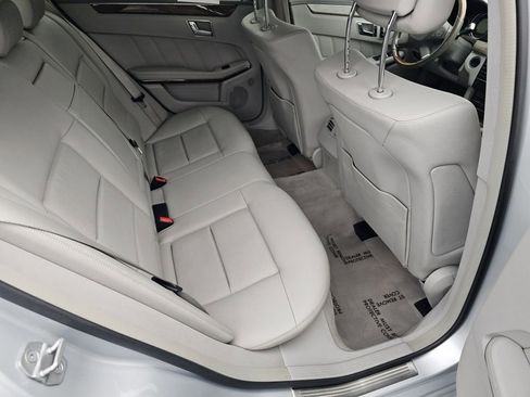 Used 2011 Mercedes-Benz E 350 4MATIC Sedan w/ Premium 1 Pkg image 5