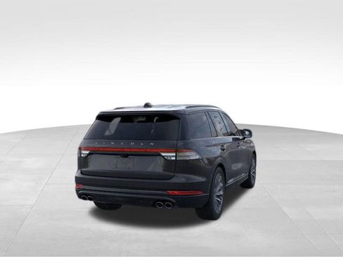 New 2026 Lincoln Aviator AWD w/ Jet Appearance Package image 37