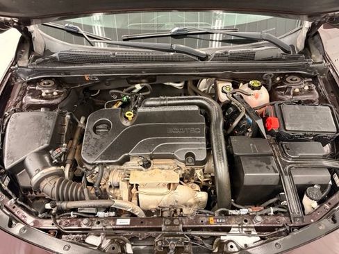 Used 2020 Chevrolet Malibu LT FWD image 18