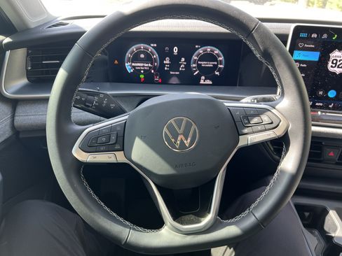 Certified 2026 Volkswagen Tiguan S FWD image 15