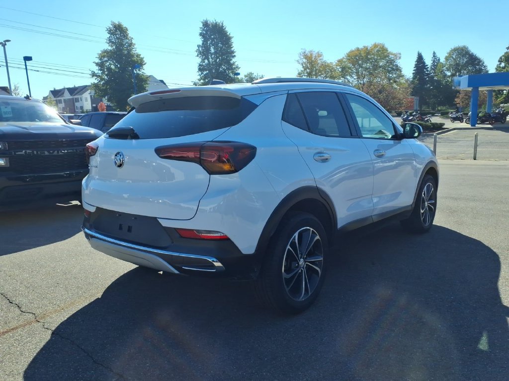 Used 2020 Buick Encore GX Essence AWD/4WD image 4