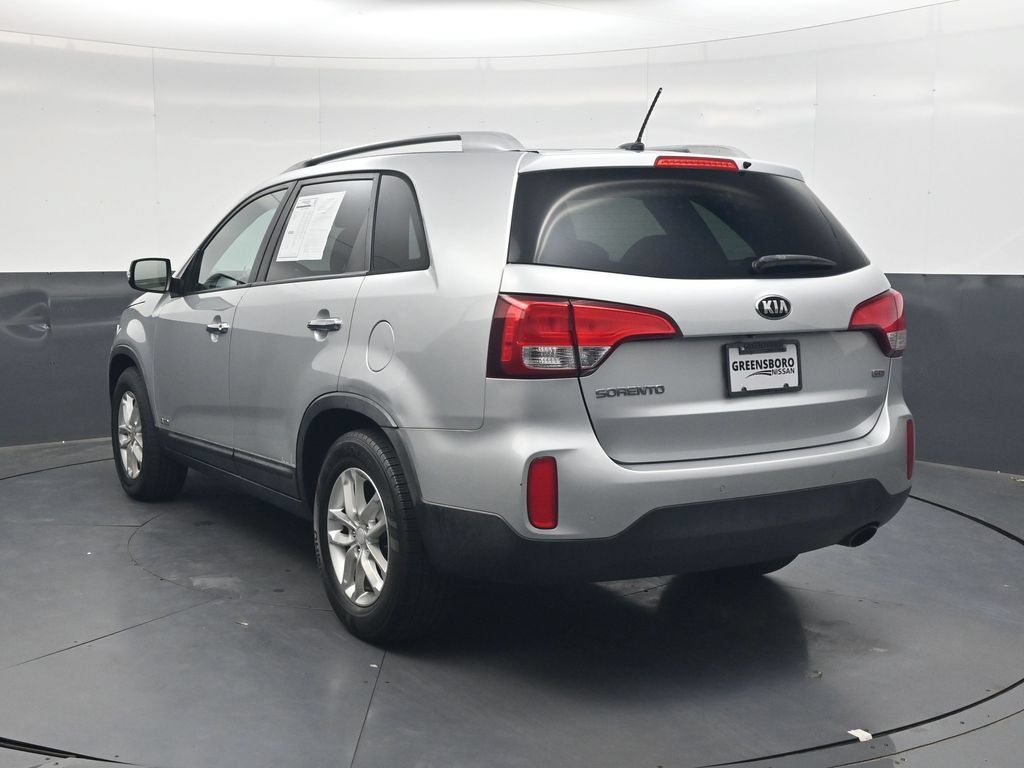 Used 2015 Kia Sorento LX AWD/4WD image 7
