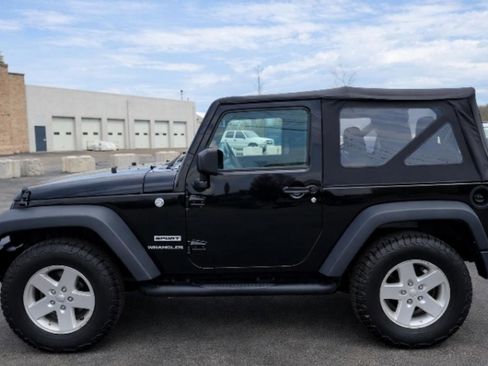 Used 2017 Jeep Wrangler Sport w/ Quick Order Package 23S image 7