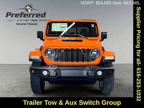 New 2025 Jeep Gladiator Sport image 4