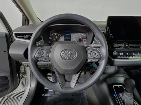 Used 2024 Toyota Corolla LE FWD image 18