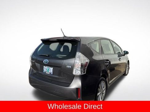 Used 2012 Toyota Prius V Five image 2