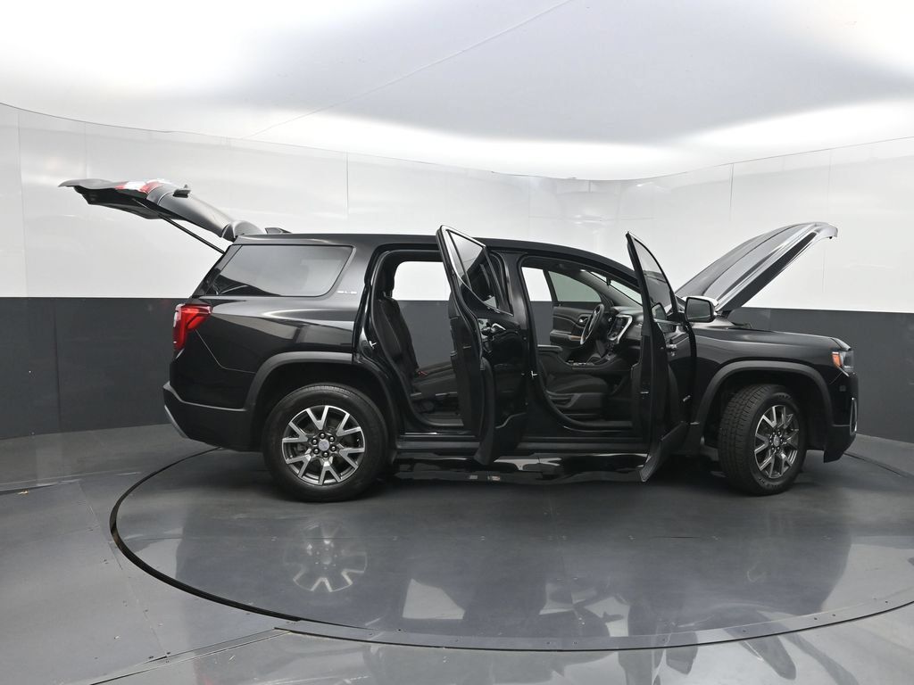 Used 2023 GMC Acadia SLE FWD image 36